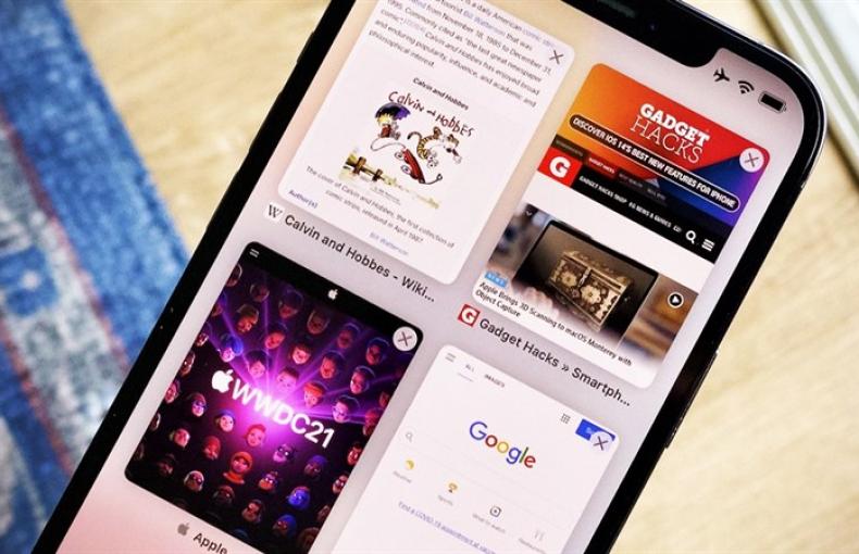 Cách dùng nhóm tab trên Safari iOS 15, để bạn có thể dễ dàng quản lý và truy cập lại chúng nhanh hơn