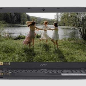 Acer Aspire E5-575-525G