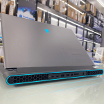 Dell Alienware m18 R1 (Intel)