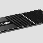 AORUS Gen4 7000s SSD 2TB (GP-AG70S2TB)