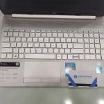 HP Laptop 15 dw3033dx