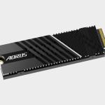 AORUS Gen4 SSD 7000s SSD 1TB (GP-AG70S1TB)