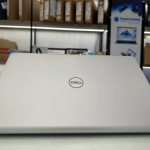 Dell Inspiron 3520