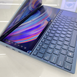 ASUS ZenBook Duo 14 UX482EAR-DH71T - Laptop 2 màn hình/Bút Asus/Túi ASUS